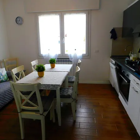 Ferienwohnung Vce House Tessera Exterior foto