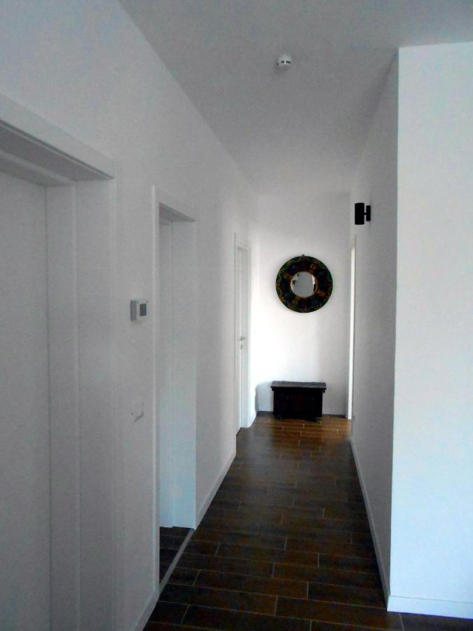 Vce House *