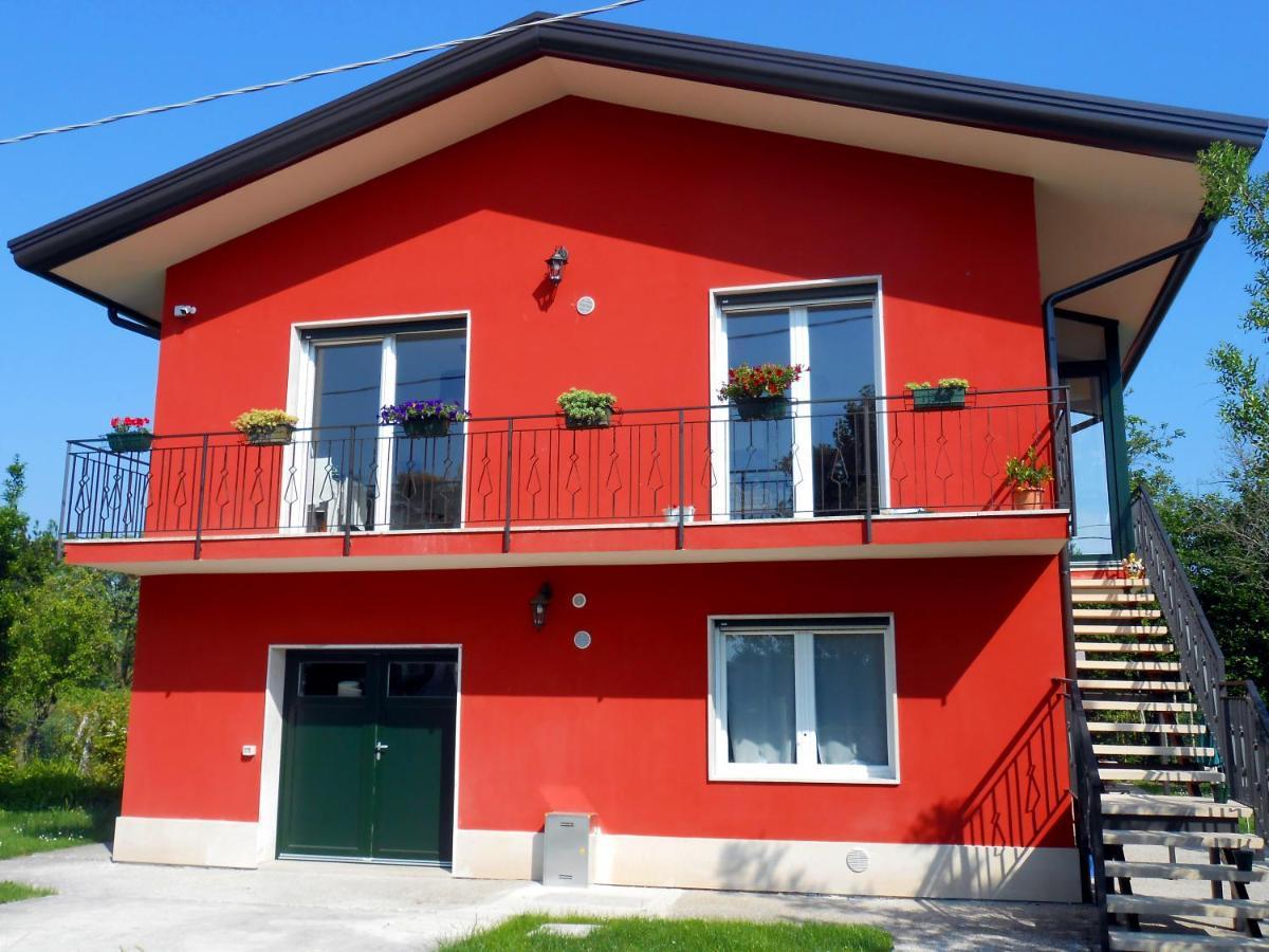 Vce House *